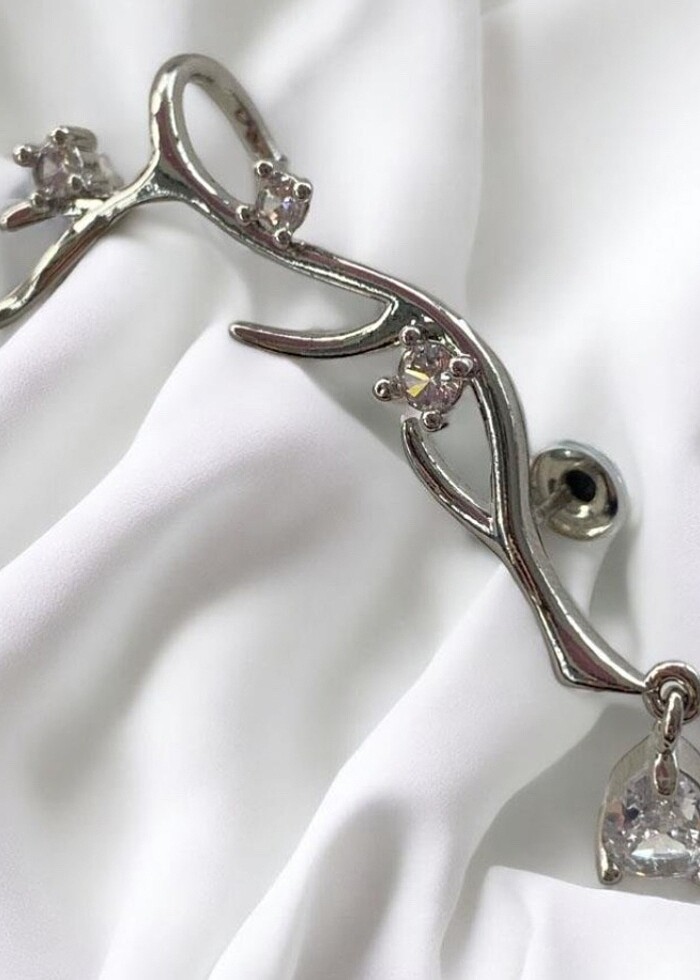 Gümüş Renk Taşlı Dal Desenli Kulak Aksesuarı (Çelik) - Görsel 2