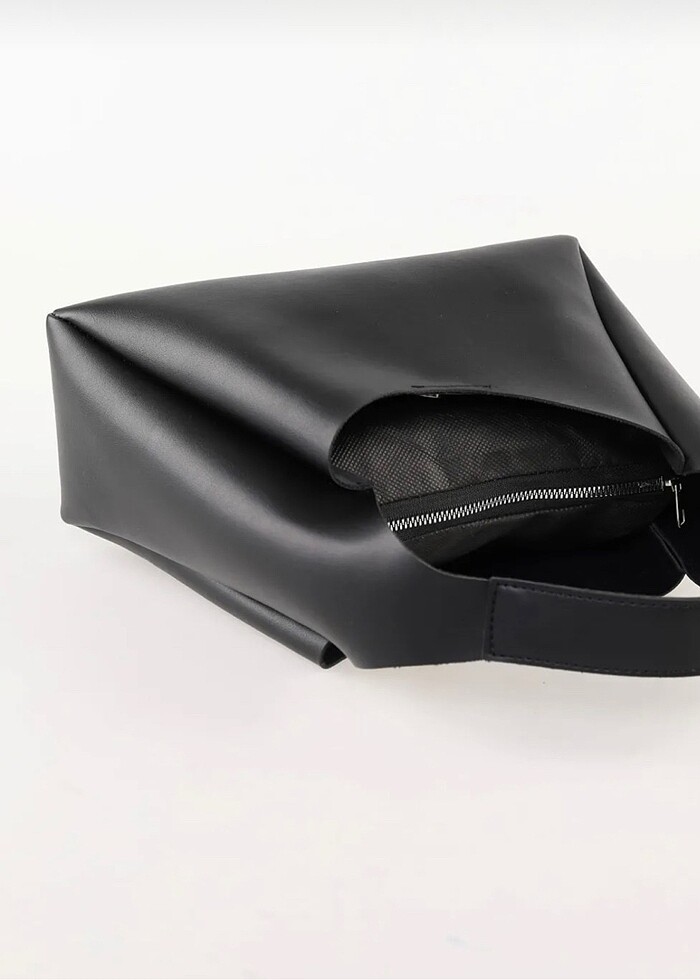 Yavrulu siyah baget çanta - Görsel 5