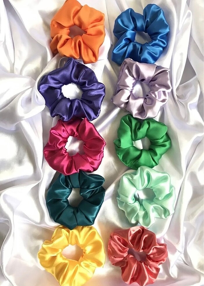 Kadın renkli saten scrunchie toka - Görsel 2