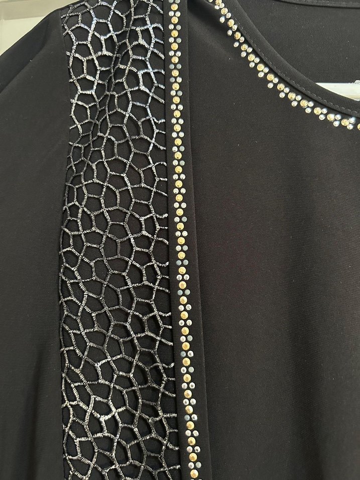 Zincir Detaylı Siyah Uzun Kollu Kadın Bluz - Görsel 2