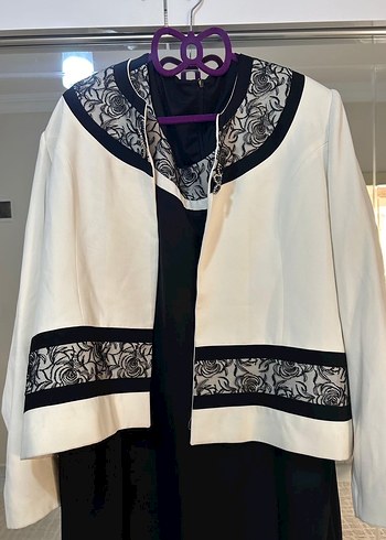 İş Ofisi İçin İşlemeli Beyaz Kadın Takım - Görsel 2