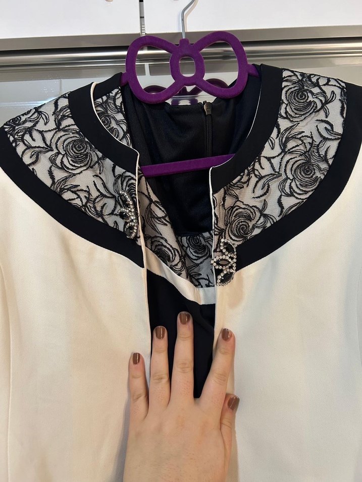 İş Ofisi İçin İşlemeli Beyaz Kadın Takım - Görsel 3