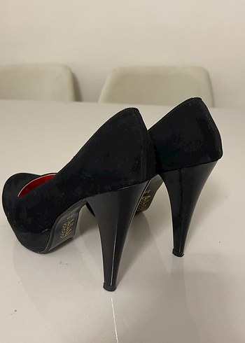 Kadın Siyah Rugan Stiletto Topuklu Ayakkabı - Görsel 2