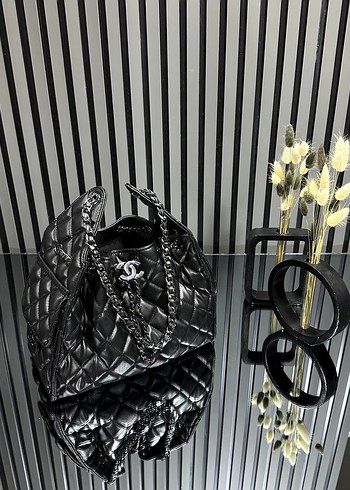 Zincir Detaylı Kahverengi Deri Kadın Çanta - Görsel 3