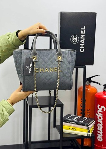 Zincir Detaylı Siyah Süet Kadın Çanta - Görsel 8