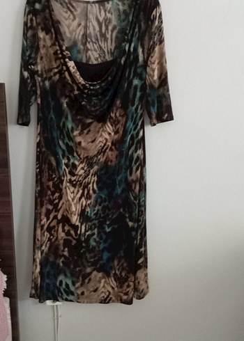 Drapeli Desenli elbise - Görsel 5