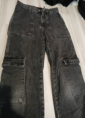 28 Beden siyah Renk Y2k Pantalon