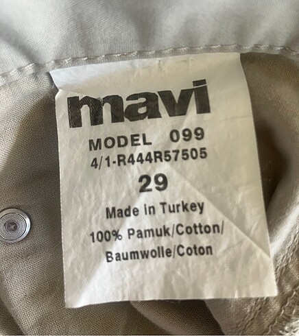 29 Beden Mavi kadın şort