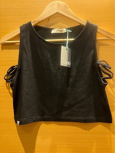 Diğer No gossip crop t shirt