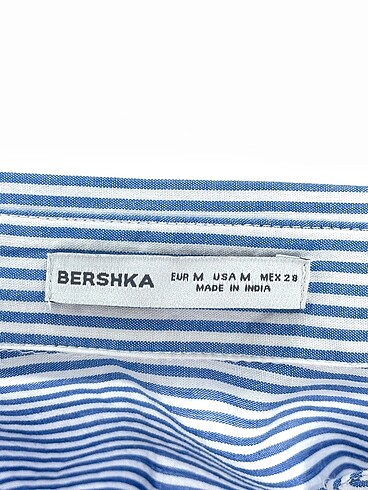 m Beden mavi Renk Bershka Gömlek %70 İndirimli.