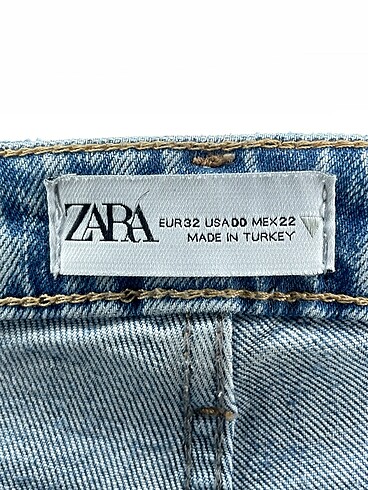 32 Beden mavi Renk Zara Jean / Kot %70 İndirimli.
