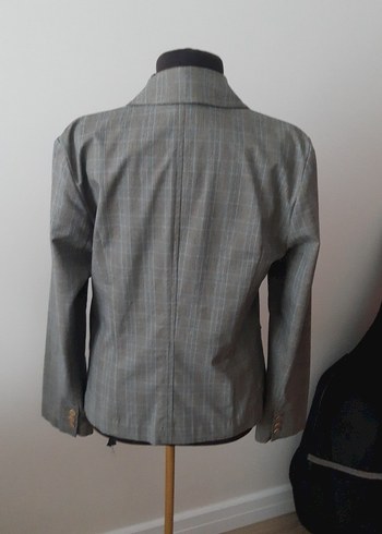 Kadın Gri Keten Düğmeli Mini Blazer - Görsel 3