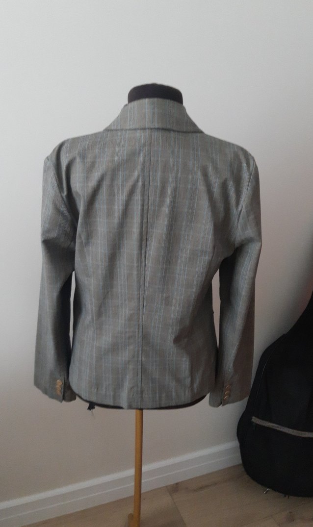 Kadın Gri Keten Düğmeli Mini Blazer - Görsel 3