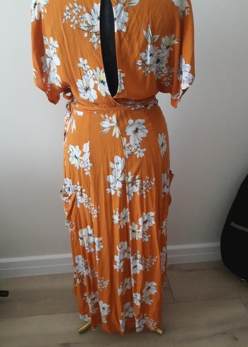 Turuncu Çiçek Desenli Uzun Bohem Elbise - Görsel 4