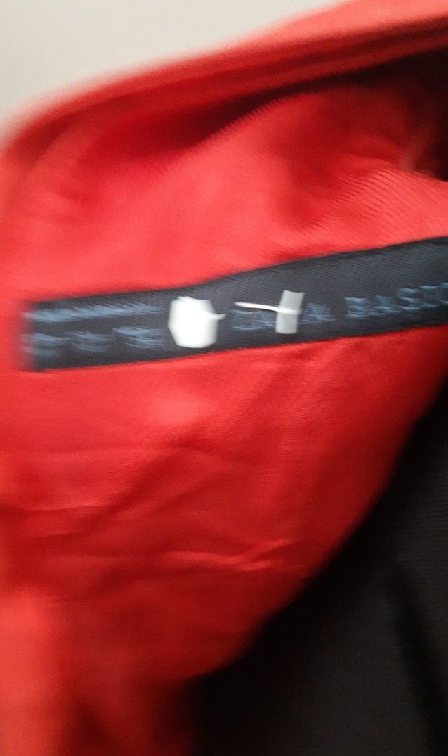 Kolsuz, Yüksek Yakalı Kırmızı Midi Elbise - Görsel 3