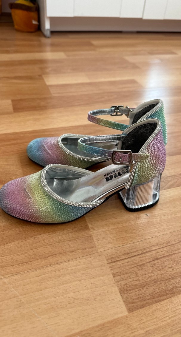 Kızlar için Çok Renkli Bağcıklı Özel Ayakkabı - Görsel 4