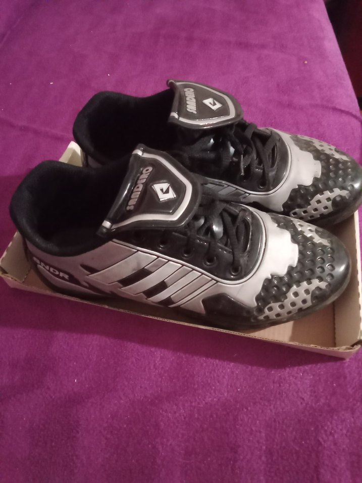 Siyah Erkek Futbol Ayakkabısı Velcro Bantlı - Görsel 2