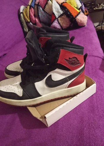 Beyaz Siyah Basketbol Ayakkabısı Velcro Detaylı - Görsel 2