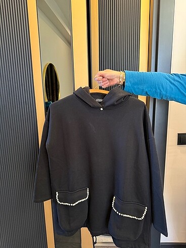Siyah sweatshirt