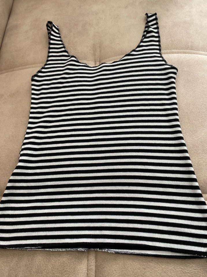 Düğmeli Siyah Beyaz Çizgili Kadın Atlet - Görsel 2