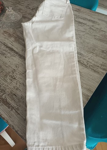 42 Beden Beyaz Loose Fit Yırtık Midi Kot Pantolon