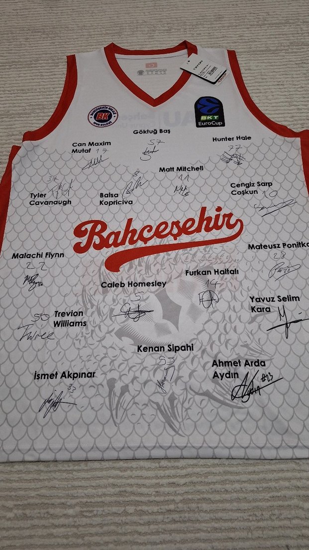 Bahçeşehir spor klubu imzali forma - Görsel 3