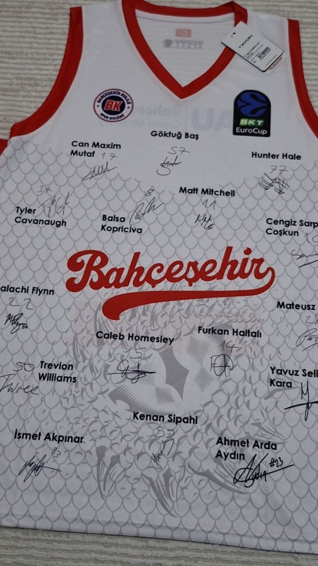 Bahçeşehir spor klubu imzali forma - Görsel 4