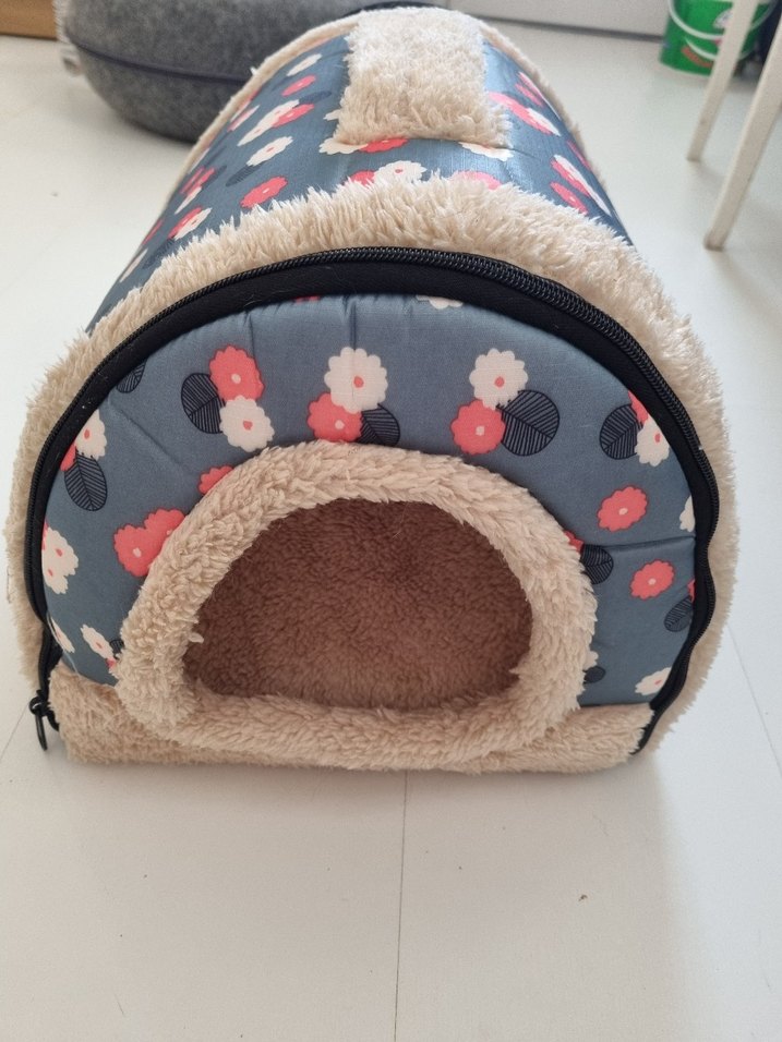 Gri Çiçek Desenli Kedi Evi - Görsel 2