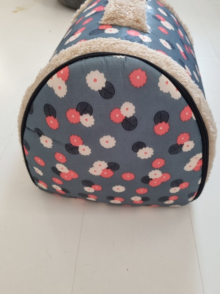 Gri Çiçek Desenli Kedi Evi - Görsel 4