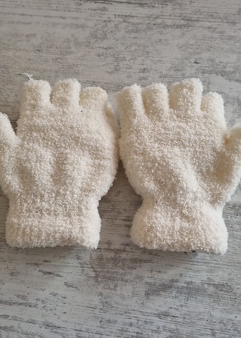 Beyaz PELUŞ Kadın Eldiveni - Görsel 2
