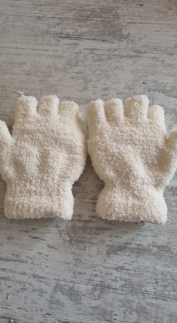 Beyaz PELUŞ Kadın Eldiveni - Görsel 2