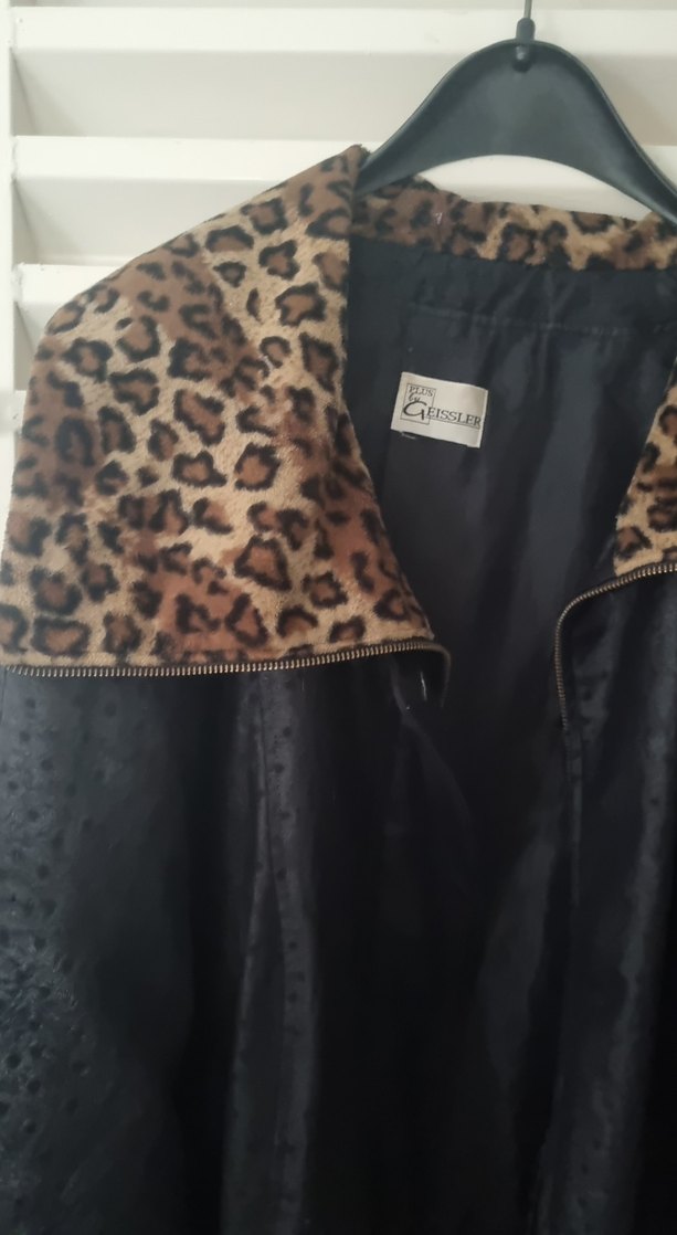 Leopar Suni Deri Kadın Kaban - Görsel 2