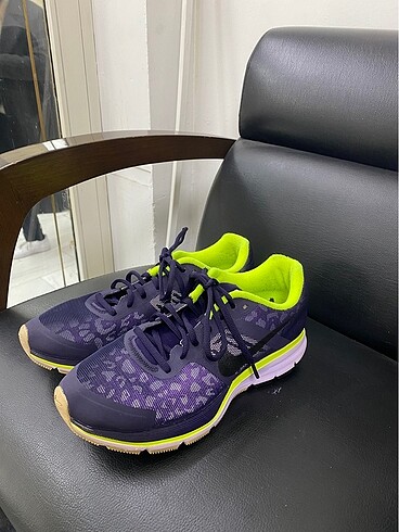 Nike Nike RUNNİG 42 orjinal