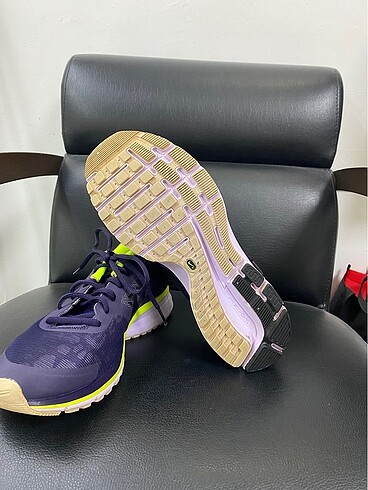 42 Beden Nike RUNNİG 42 orjinal