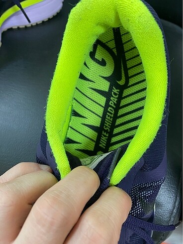 42 Beden çeşitli Renk Nike RUNNİG 42 orjinal