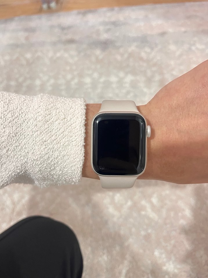 Apple Watch SE 2.nesil 40MM akıllı saat - Görsel 2
