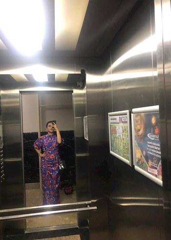 Çiçekli Elbise - Görsel 2