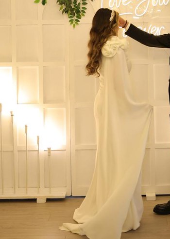 Beyaz Drapeli Nişan Elbisesi - Görsel 3