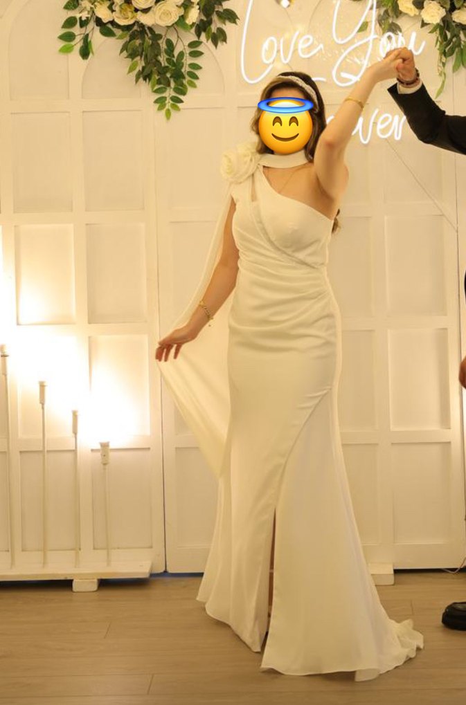 Beyaz Drapeli Nişan Elbisesi - Görsel 2