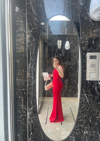 Kırmızı Uzun Elbise - Görsel 2