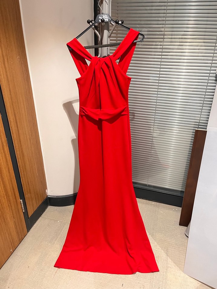Kırmızı Uzun Elbise - Görsel 3