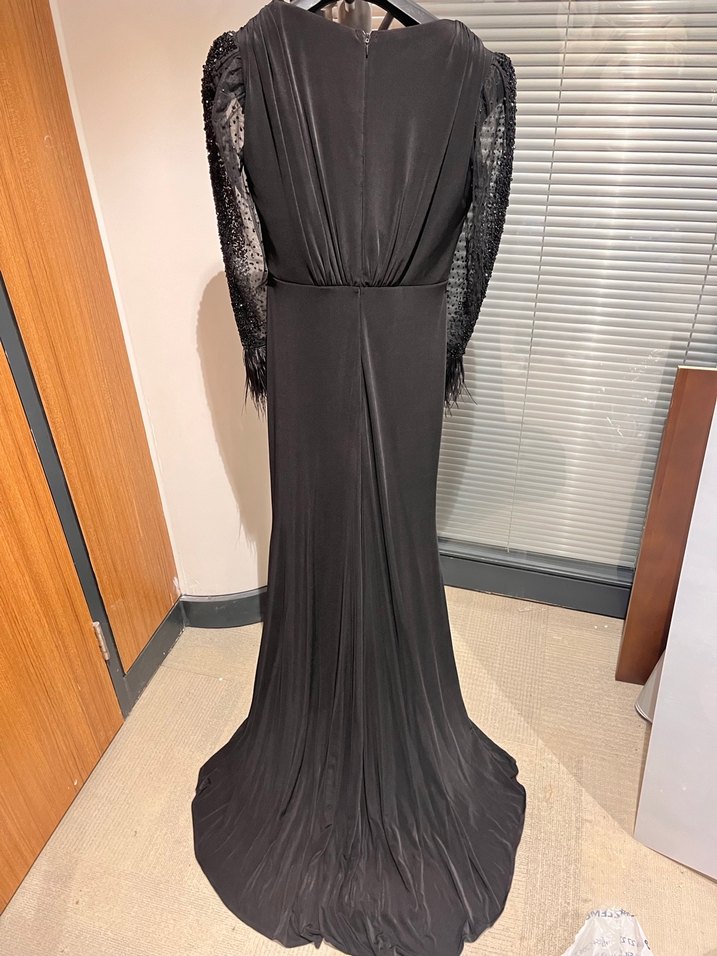 Uzun Siyah Gotik V Yakalı Abiye Elbise - Görsel 5