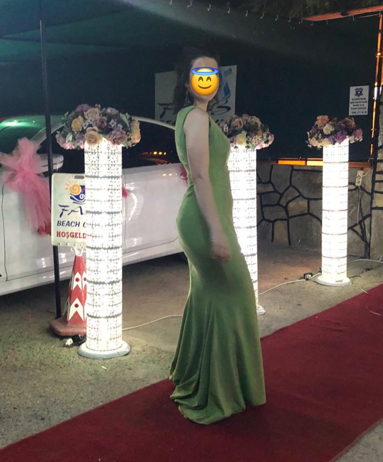 Yeşil V Yakalı Drapeli Uzun Abiye Elbise - Görsel 2