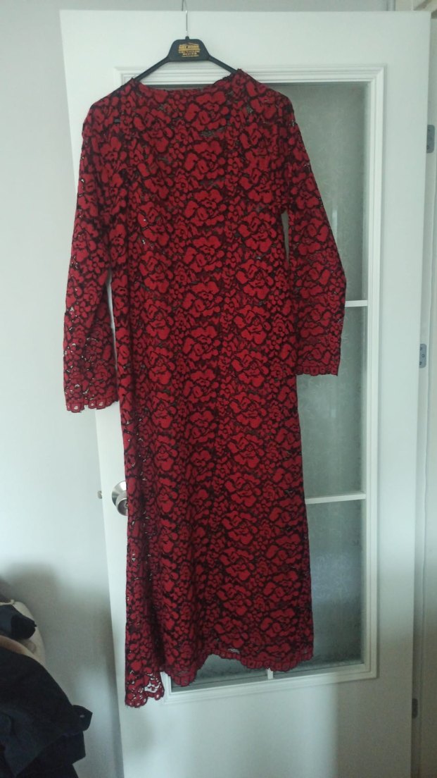 Kırmızı Dantel Detaylı Uzun Kadın Elbise - Görsel 2