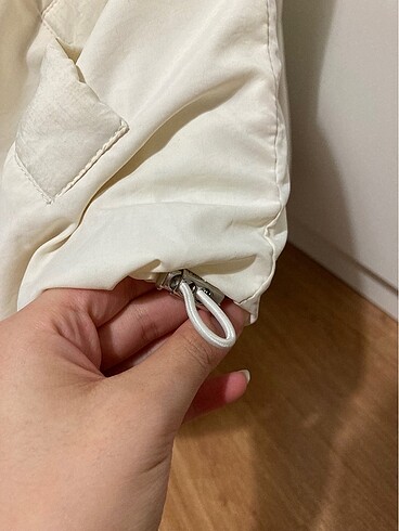 xs Beden beyaz Renk Bershka kadın şişme mont