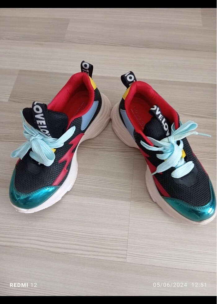 Spor ayakkabı - Görsel 2