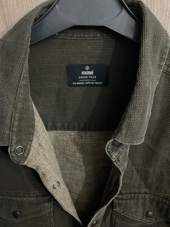 Asker Yeşili Denim Erkek Gömlek, Düğmeli, Salaş Kesim - Görsel 2