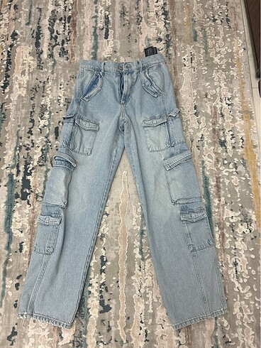 Zara jeans