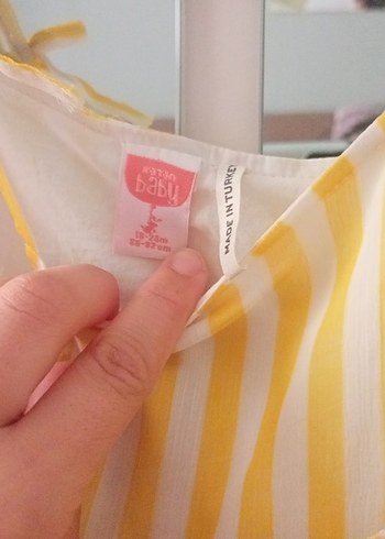 18-24 Ay Beden Sarı Çizgili Fırfırlı Kız Elbisesi