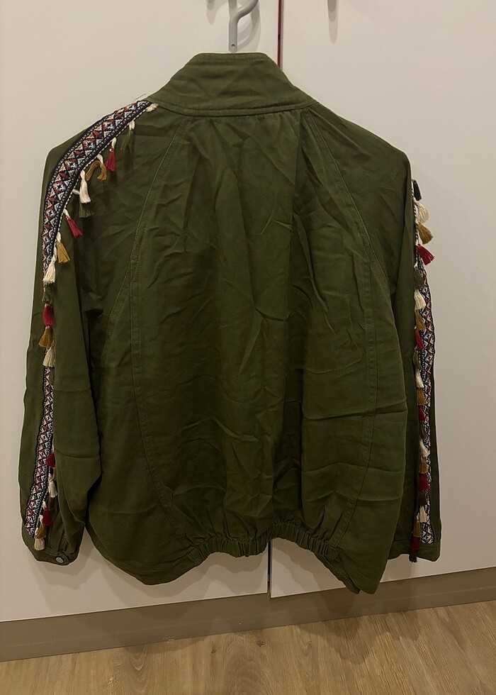 Zara model ince parka - Görsel 4